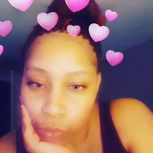 Meet your Posher, Shanika